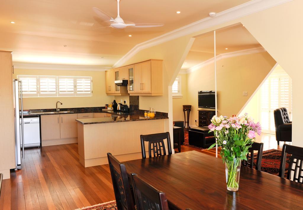 Sica'S Guest House - The Loft Durban Exterior photo